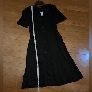 Ann Taylor Black Petite Dress